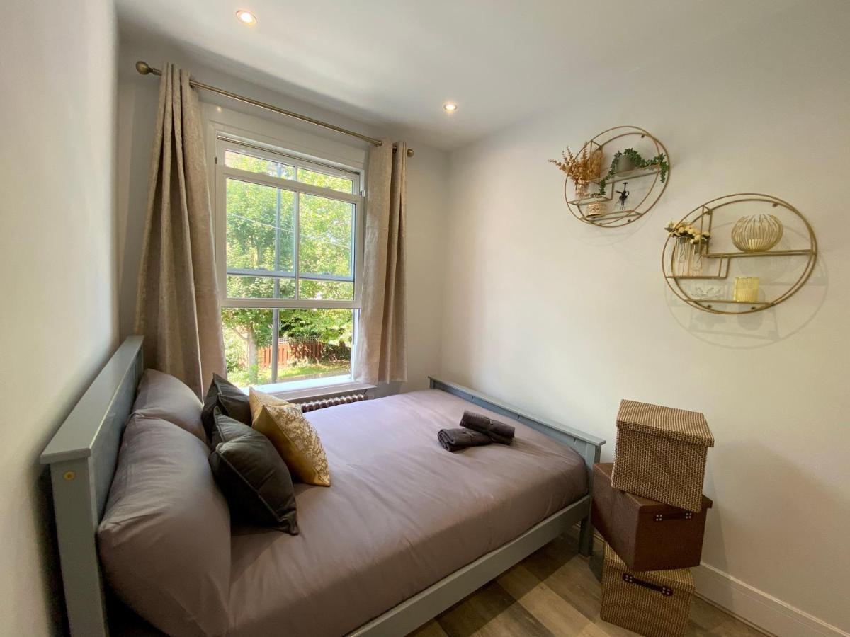 Apartment In Stepney Green Londra Dış mekan fotoğraf